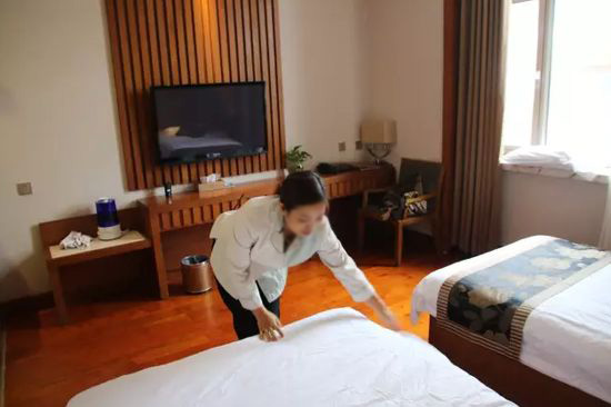 招聘客房服務(wù)員